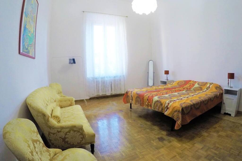 Gabry'S Home Three-Bedroom Big Apartment Near City Center & Train Station To Pisa And Florence & Ferries To Sardegna Corsica Ливорно Экстерьер фото
